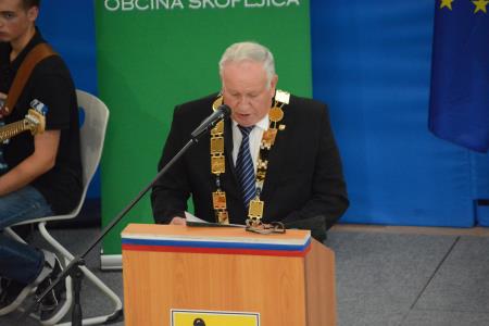 SLAVNOSTNA SEJA OBČINSKEGA SVETA OBČINE ŠKOFLJICA 03